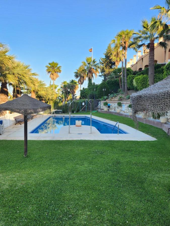 Deluxe Studio Athos 50 Mp Garden Patio Benalmadena Golf & Beach Exteriör bild