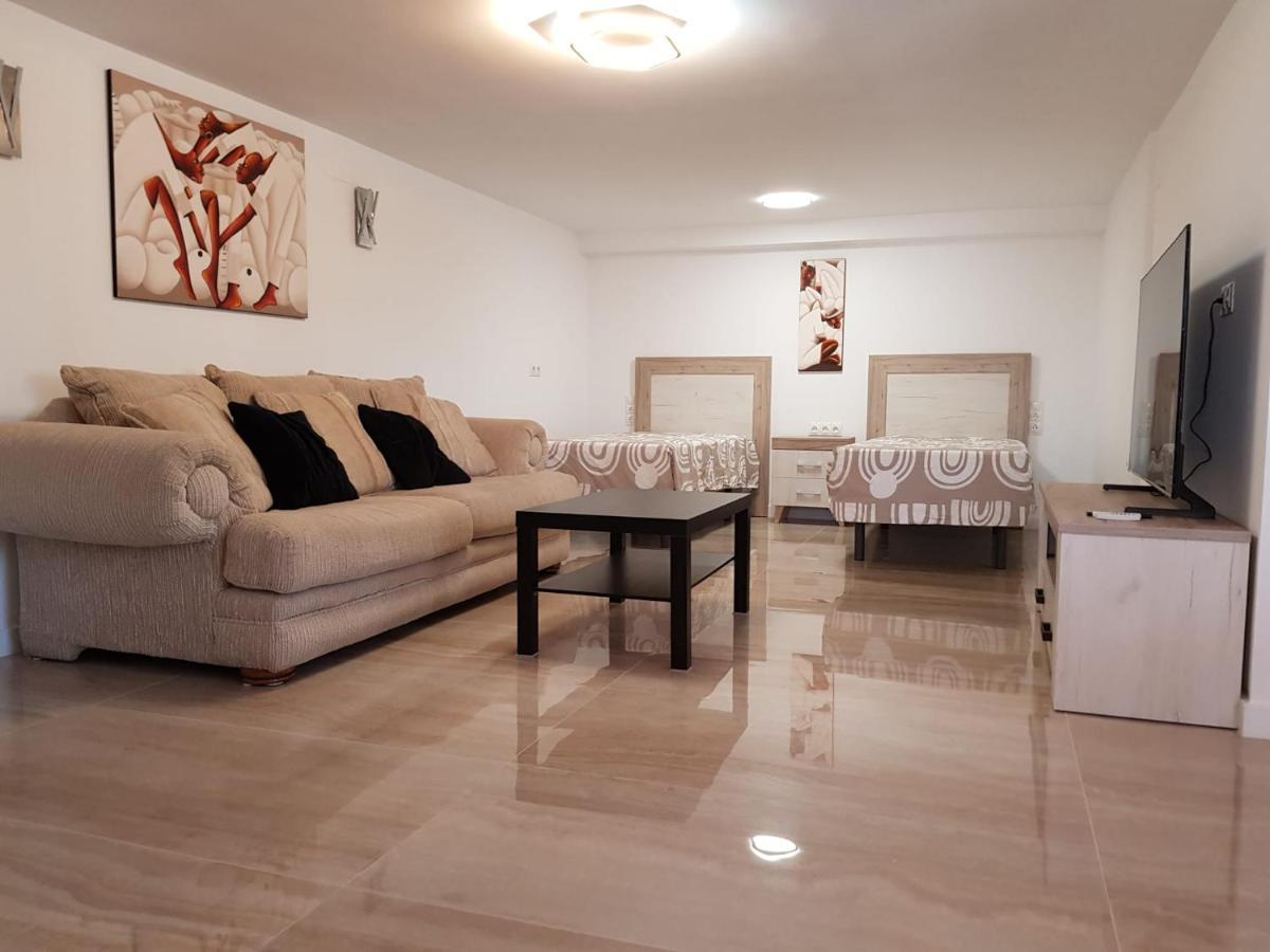 Deluxe Studio Athos 50 Mp Garden Patio Benalmadena Golf & Beach Exteriör bild
