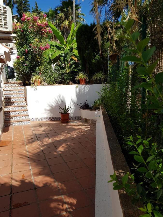 Deluxe Studio Athos 50 Mp Garden Patio Benalmadena Golf & Beach Exteriör bild